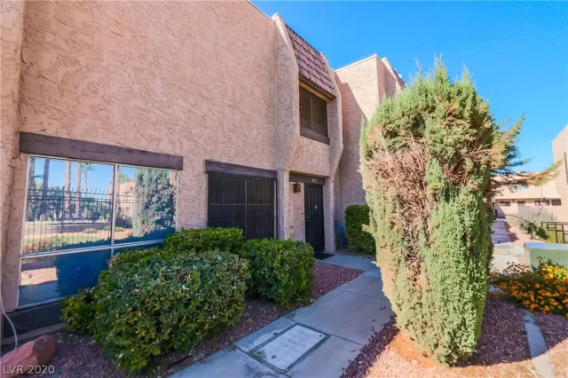 MLS: 2239599 Condo For Sale