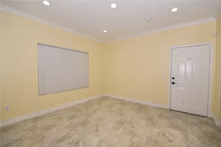Photo #2: 2239628 Listing 