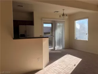 Photo #1: 2239663 Listing 