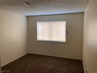 Photo #4: 2239692 Listing 