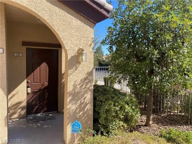 MLS: 2239724 Condo For Sale