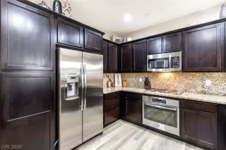 Photo #6: 2239730 Listing