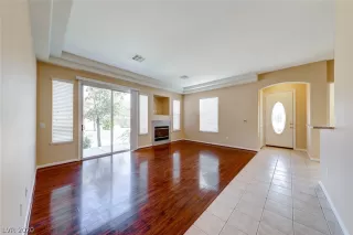 Photo #4: 2239738 Listing 