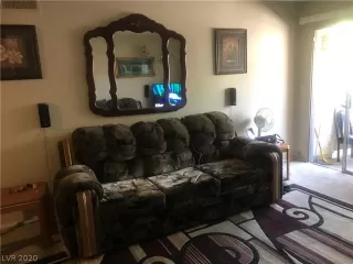 Photo #2: 2239829 Listing 