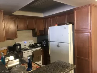 Photo #5: 2239829 Listing 