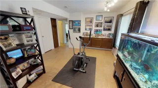 Photo #3: 2239858 Listing