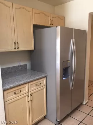 Photo #3: 2239881 Listing