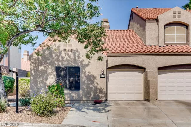 MLS: 2239886 Condo For Sale