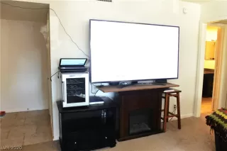 Photo #4: 2239903 Listing 