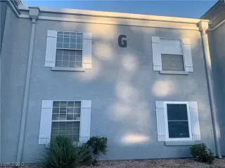 Photo #3: 2239949 Listing 