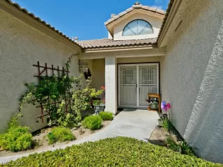 Photo #2: 2239986 Listing 