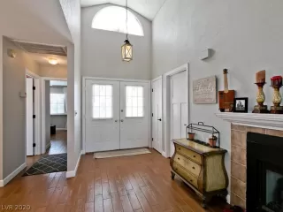 Photo #3: 2239986 Listing 