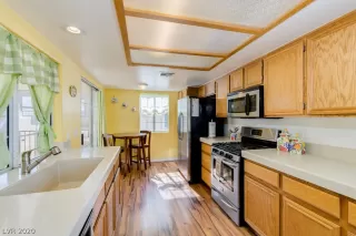 Photo #1: 2240001 Listing