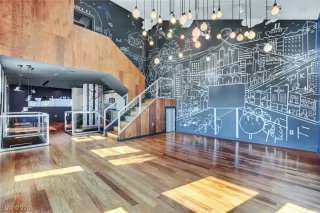 Photo #1: 2240044 Listing