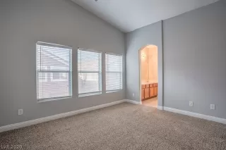 Photo #5: 2240107 Listing 