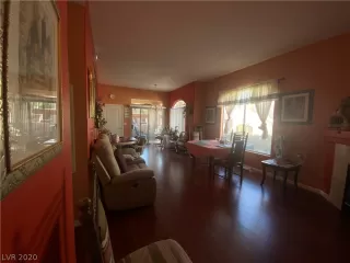 Photo #1: 2240138 Listing