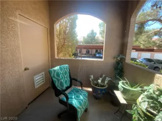 Photo #2: 2240138 Listing