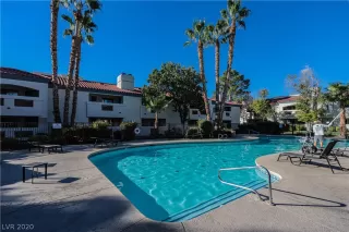 Photo #1: 2240148 Listing