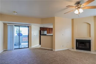 Photo #6: 2240148 Listing