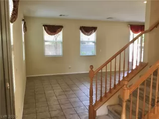Photo #6: 2240153 Listing 