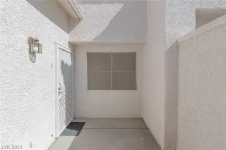 Photo #2: 2240201 Listing