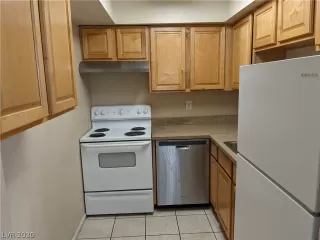 Photo #4: 2240264 Listing 