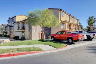 Photo #2: 2240306 Listing 