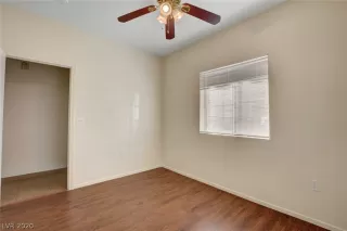 Photo #5: 2240306 Listing 