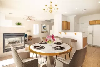 Photo #1: 2240331 Listing