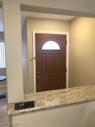 Photo #1: 2240381 Listing