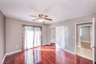 Photo #6: 2240404 Listing 