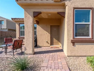 Photo #2: 2240451 Listing