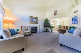 Photo #3: 2240455 Listing 