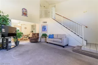 Photo #5: 2240455 Listing 