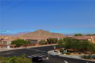 Photo #6: 2240460 Listing