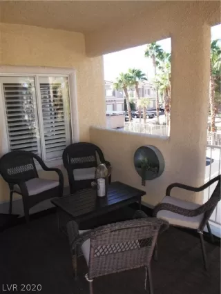 Photo #3: 2240501 Listing