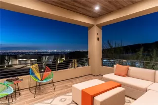 Photo #3: 2240587 Listing 