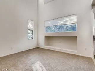 Photo #4: 2240593 Listing 