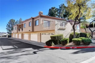 Photo #1: 2240620 Listing