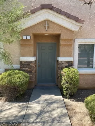 Photo #2: 2240649 Listing