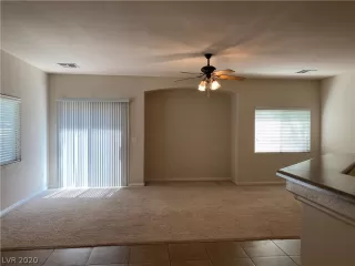 Photo #3: 2240649 Listing