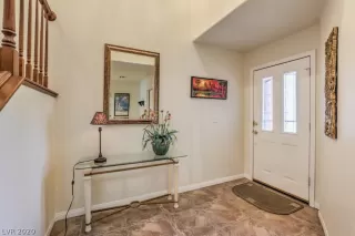 Photo #5: 2240657 Listing