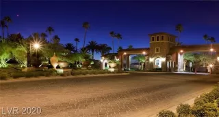 Photo #1: 2240669 Listing