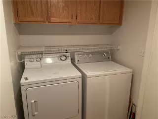 Photo #4: 2240705 Listing 