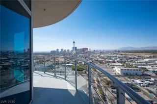 Photo #4: 2240735 Listing