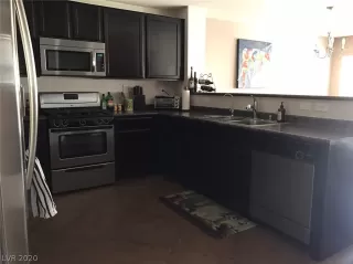 Photo #2: 2240835 Listing