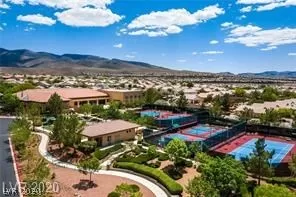 Photo #2: 2240878 Listing