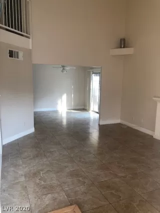 Photo #2: 2240928 Listing