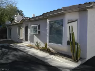 Photo #1: 2240972 Listing