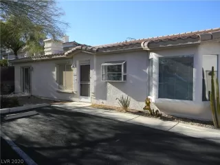 Photo #2: 2240972 Listing